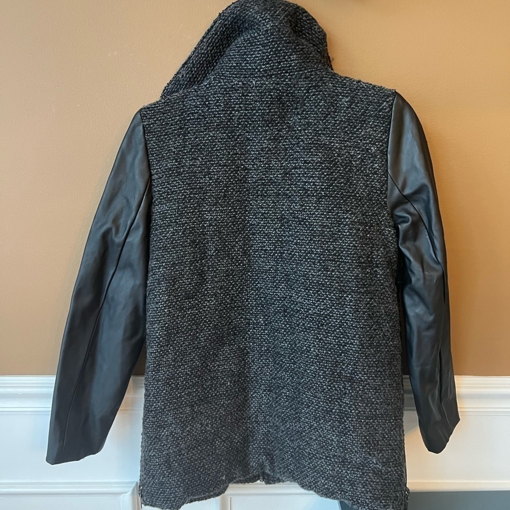 BASS Women’s Pea Coat w/ Faux Leather Sleeves Wool Blend Size XS - Picture 7 of 10